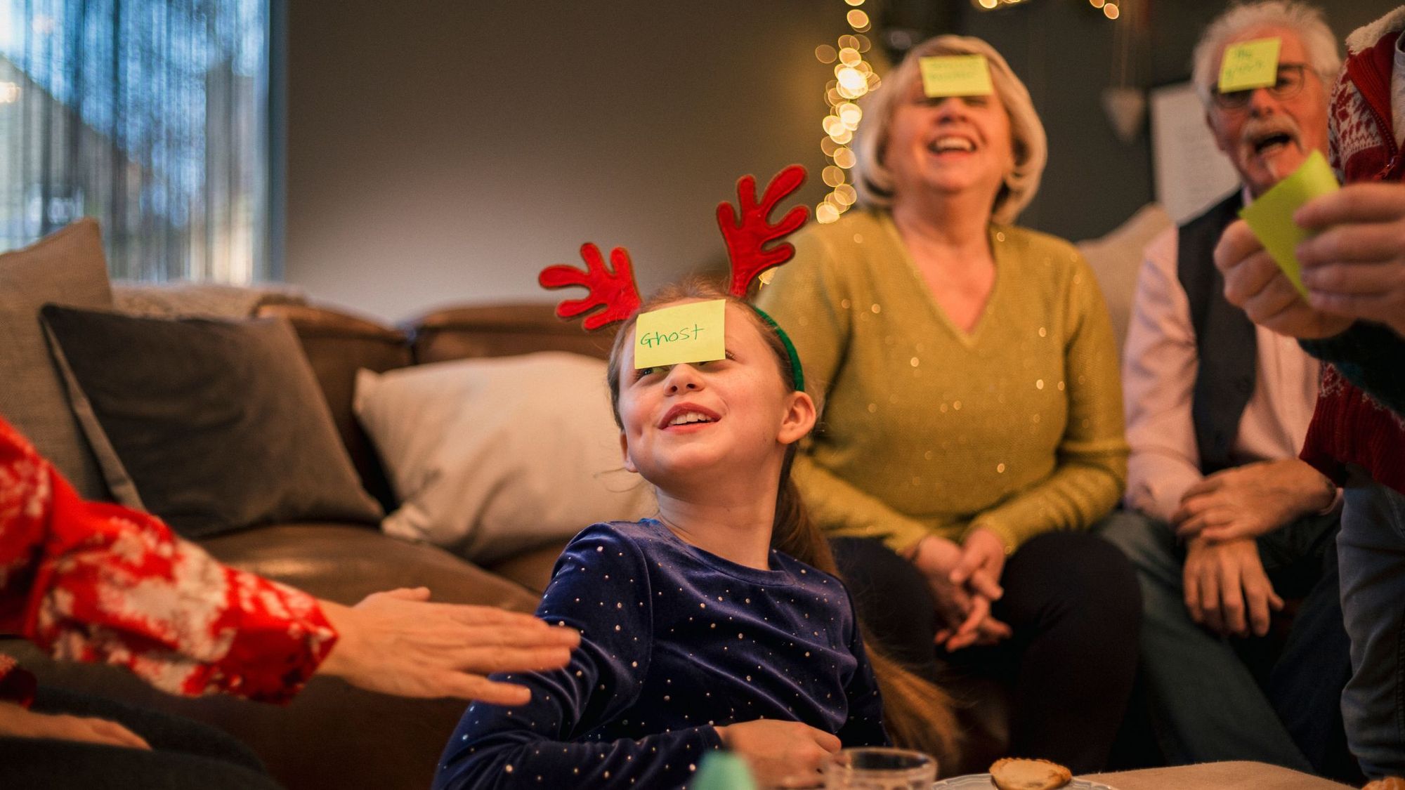8 Fun Christmas Games To Play When The Family Gets Together