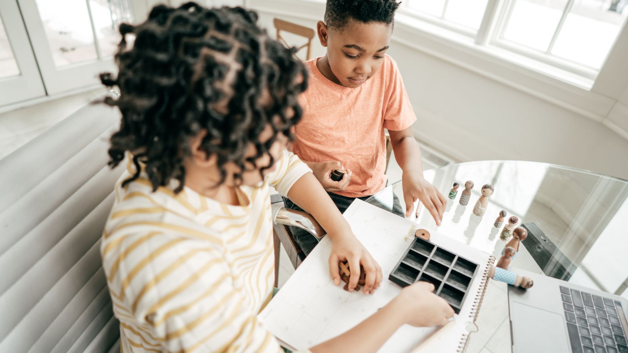 How to Keep Your Kids Busy While You’re Working From Home