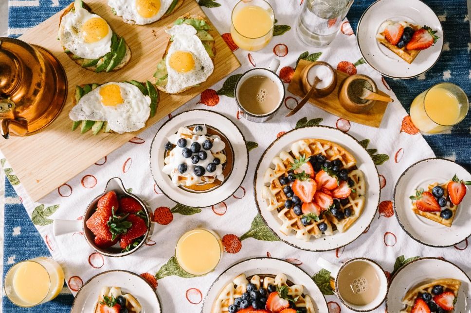 Breakfast: Myths, Benefits, Metabolism & Weight Loss