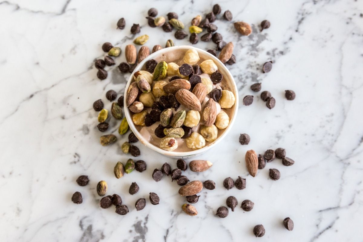 6 Healthy Snack Ideas To Bring To Work