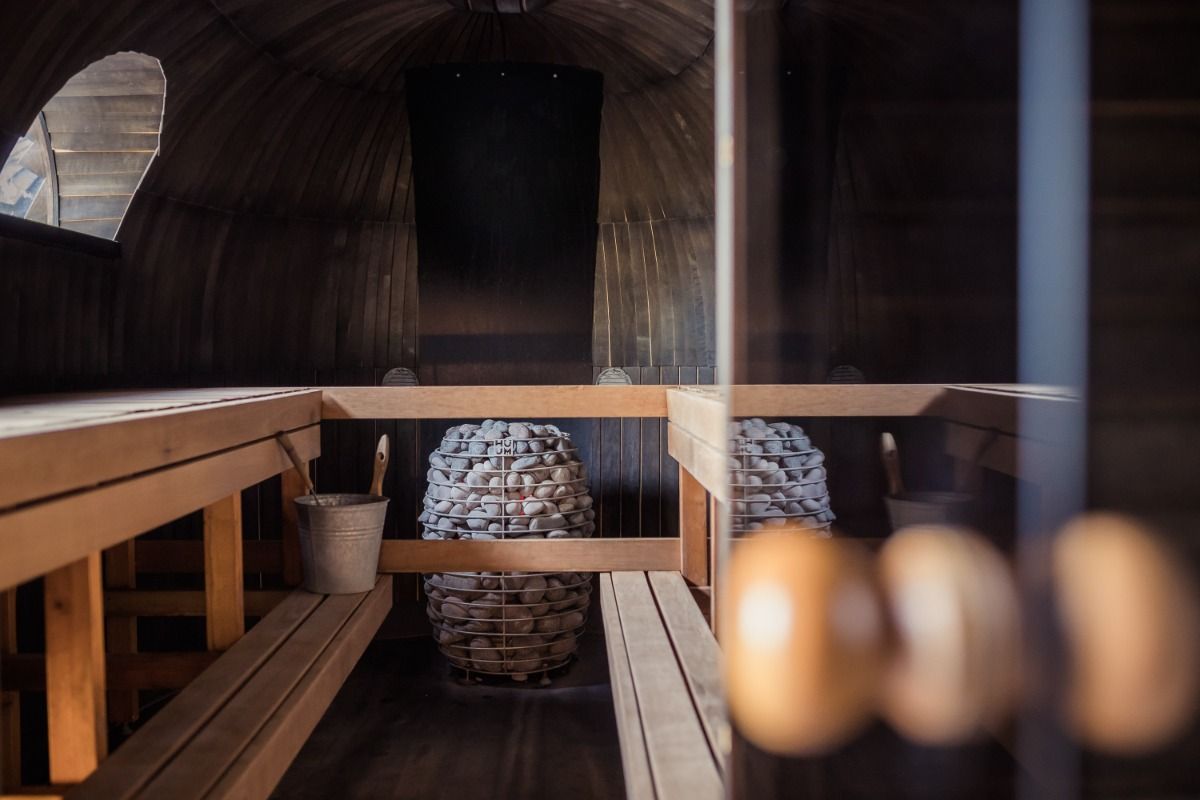 10 Health Benefits of Steam Rooms