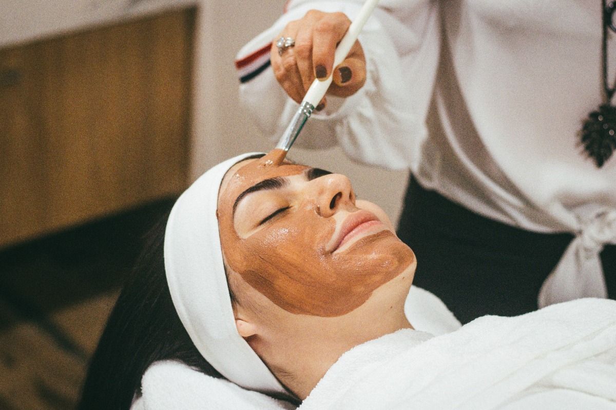 7 Beauty Hacks To Try Before Your Next Special Event
